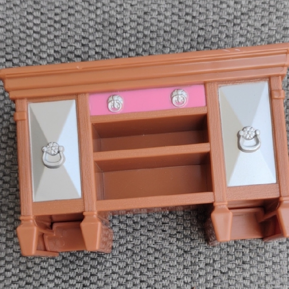 Fisher-Price Brown and Pink Playset Dresser with Silver Accents